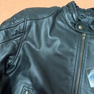 HWK Motorsports Genuine Leather Motorcycle Jacket w/ Armor – Black Sz S